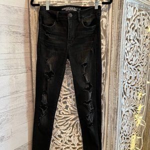 American Eagle Black Destructed Super Super Stretch Hi-Rise Jegging, SIZE 4